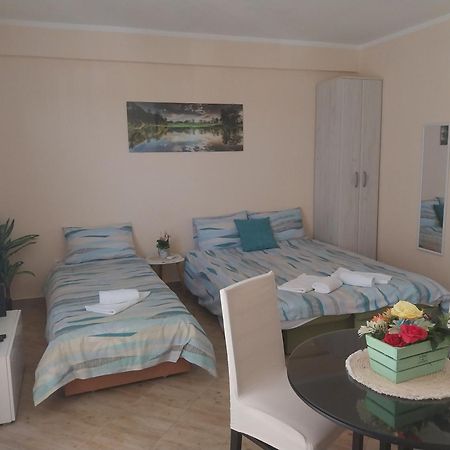Apartments M&T Тиват Екстер'єр фото