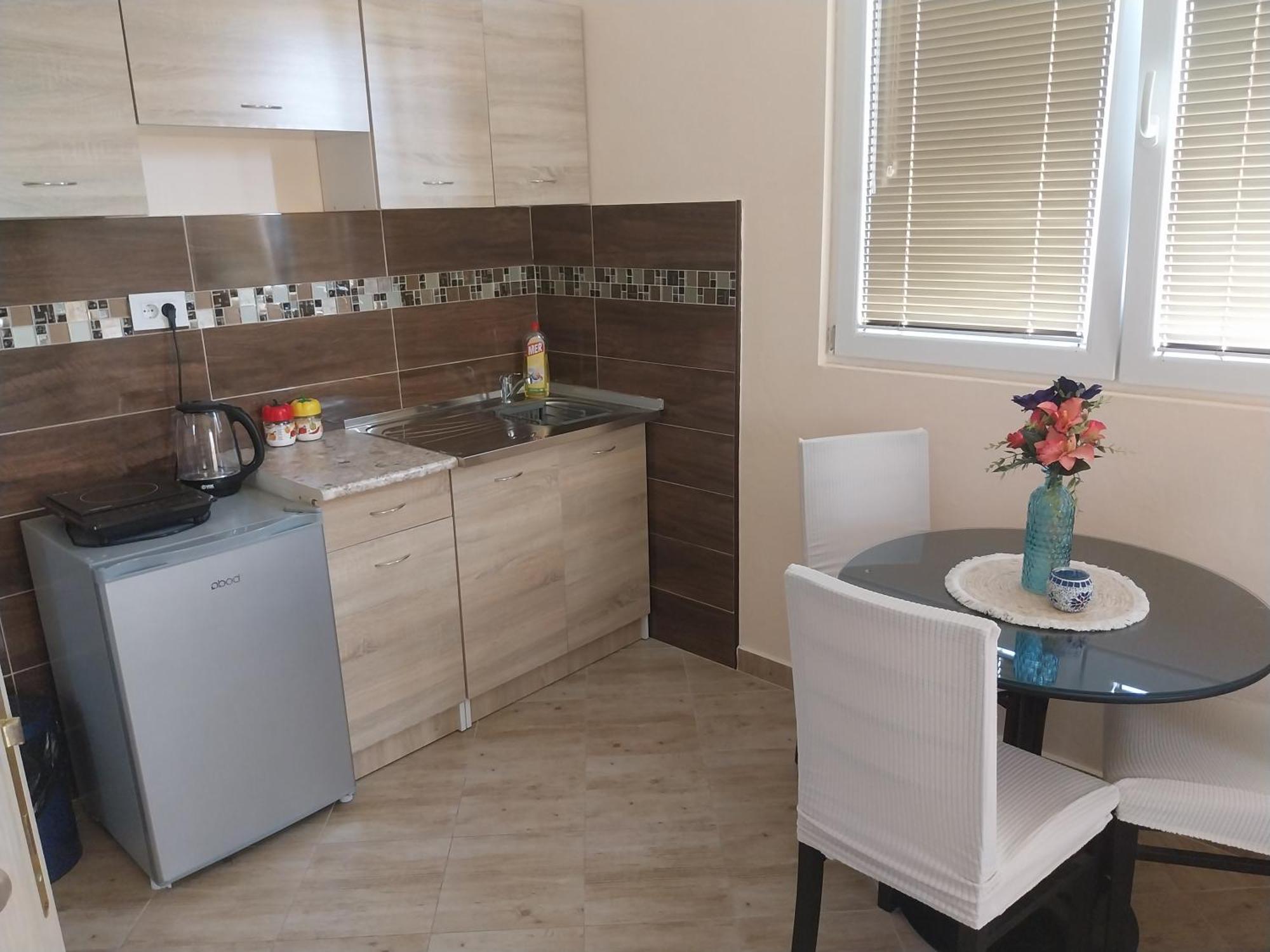 Apartments M&T Тиват Екстер'єр фото