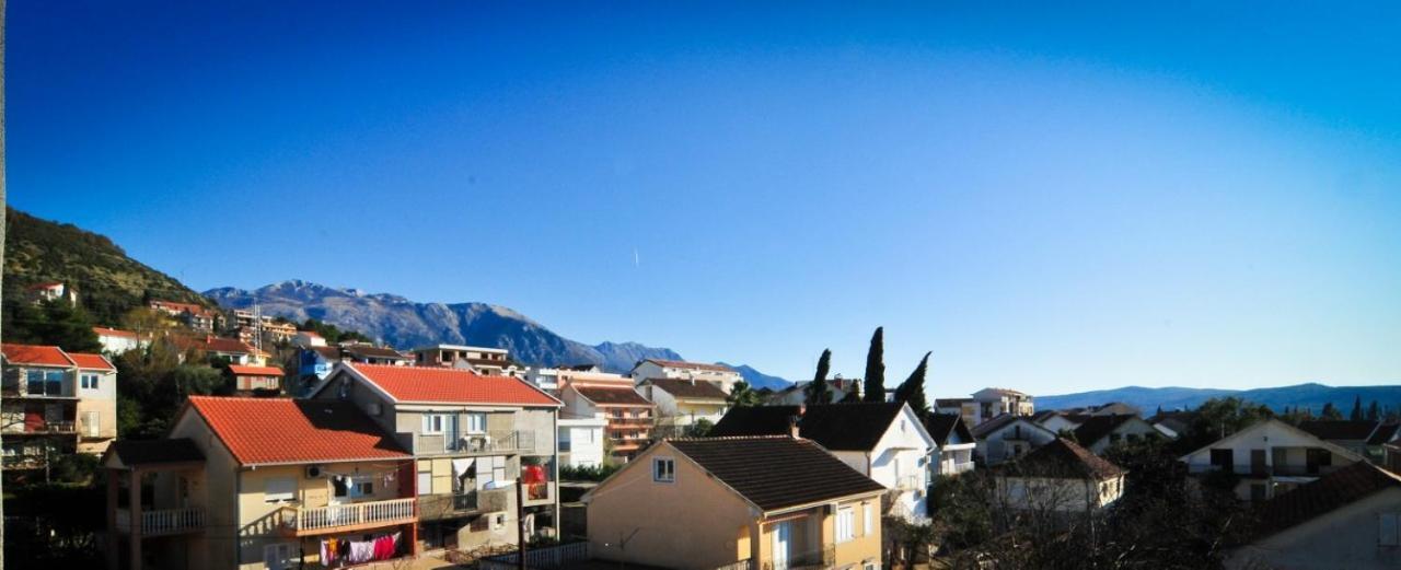 Apartments M&T Тиват Екстер'єр фото