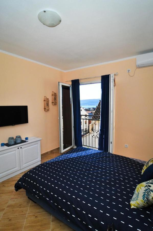 Apartments M&T Тиват Екстер'єр фото